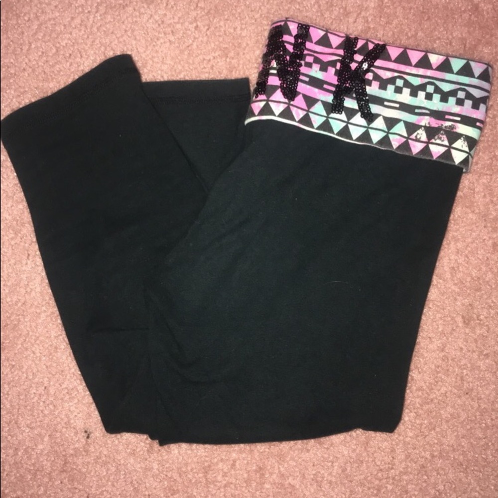 Victoria’s Secret Crop Leggings